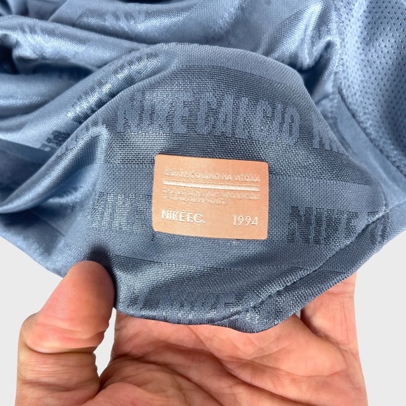 Nike F.C. Dri-fit Reversible Short Sleeve Blue Soccer Jersey - Picture 4 of 9